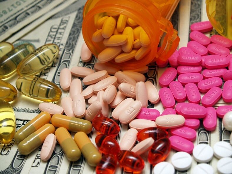 Prostatitis wird häufig mit Medikamenten in Tablettenform behandelt